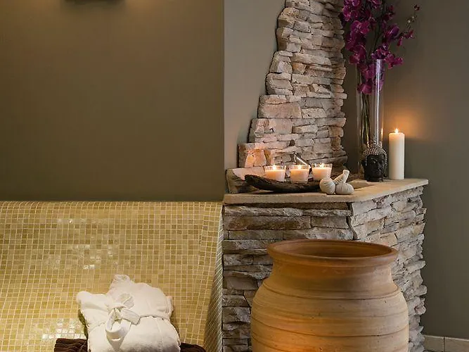 فندق Romantik Seehotel Eichenhain بيلزيرهاكين