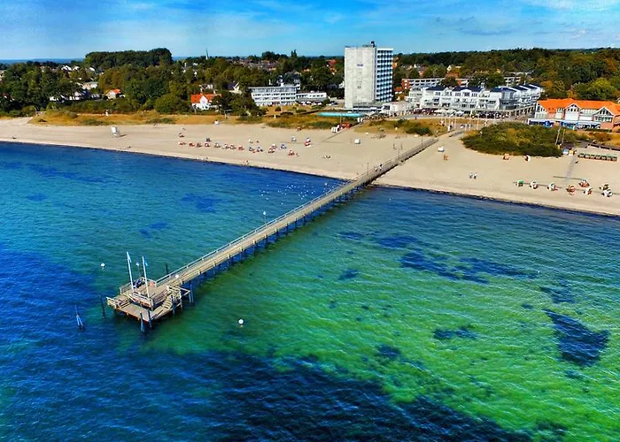 فندق Romantik Seehotel Eichenhain بيلزيرهاكين